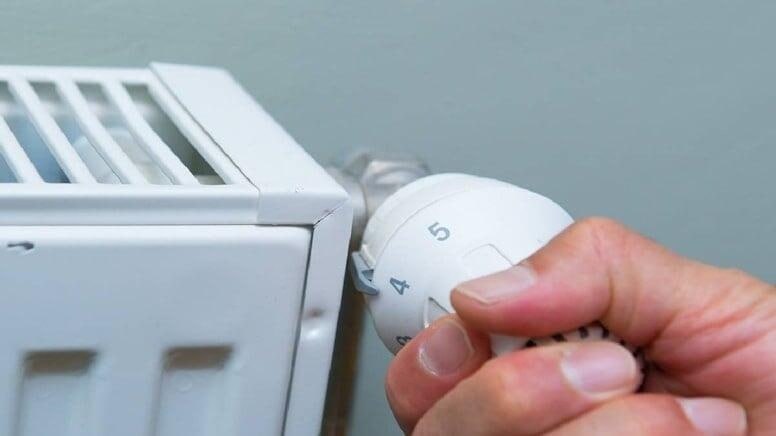 Kombi ustası açıqladı: Bu göstəricidə radiator həm isti olacaq, həm də xərc azalacaq Kombi ustası açıqladı: Bu göstəricidə radiator həm isti olacaq, həm də xərc azalacaq