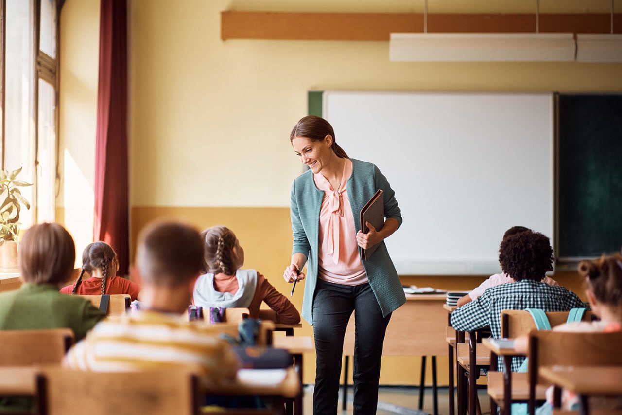 Azərbaycanda müəllimlərə maaşla bağlı ŞAD XƏBƏR Azərbaycanda müəllimlərə maaşla bağlı ŞAD XƏBƏR