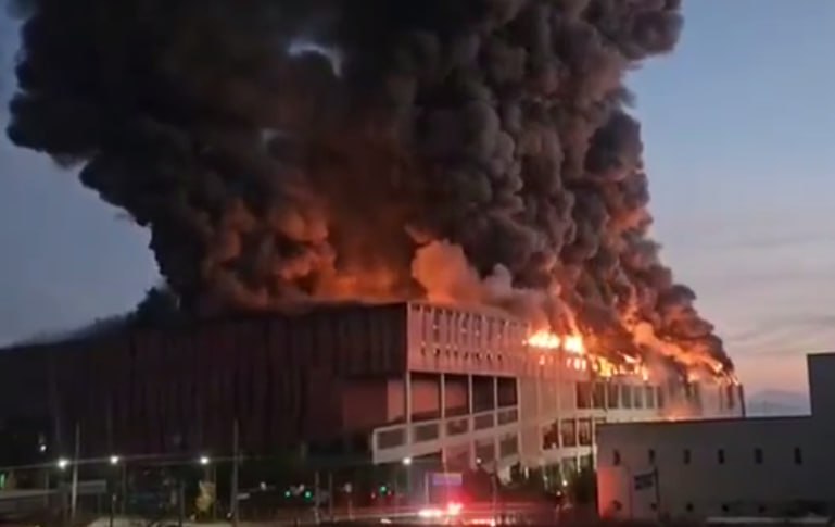 Cənubi Koreyada dəhşətli YANĞIN – VİDEO Cənubi Koreyada dəhşətli YANĞIN – VİDEO