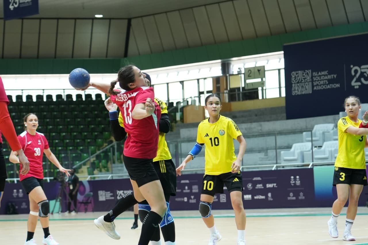 İslam Oyunları: Həndbol millimiz ilk oyunda məğlub oldu İslam Oyunları: Həndbol millimiz ilk oyunda məğlub oldu