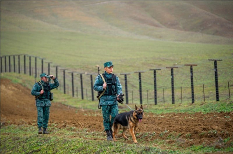 İrandan Azərbaycana PUA ilə narkotik keçirmək istədilər – FOTO İrandan Azərbaycana PUA ilə narkotik keçirmək istədilər – FOTO