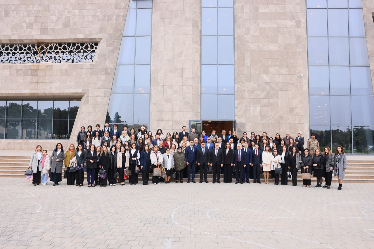 Neftçalada Azərbaycan dilinin saflığının qorunmasına həsr olunan beynəlxalq konfrans keçirildi – FOTO Neftçalada Azərbaycan dilinin saflığının qorunmasına həsr olunan beynəlxalq konfrans keçirildi – FOTO
