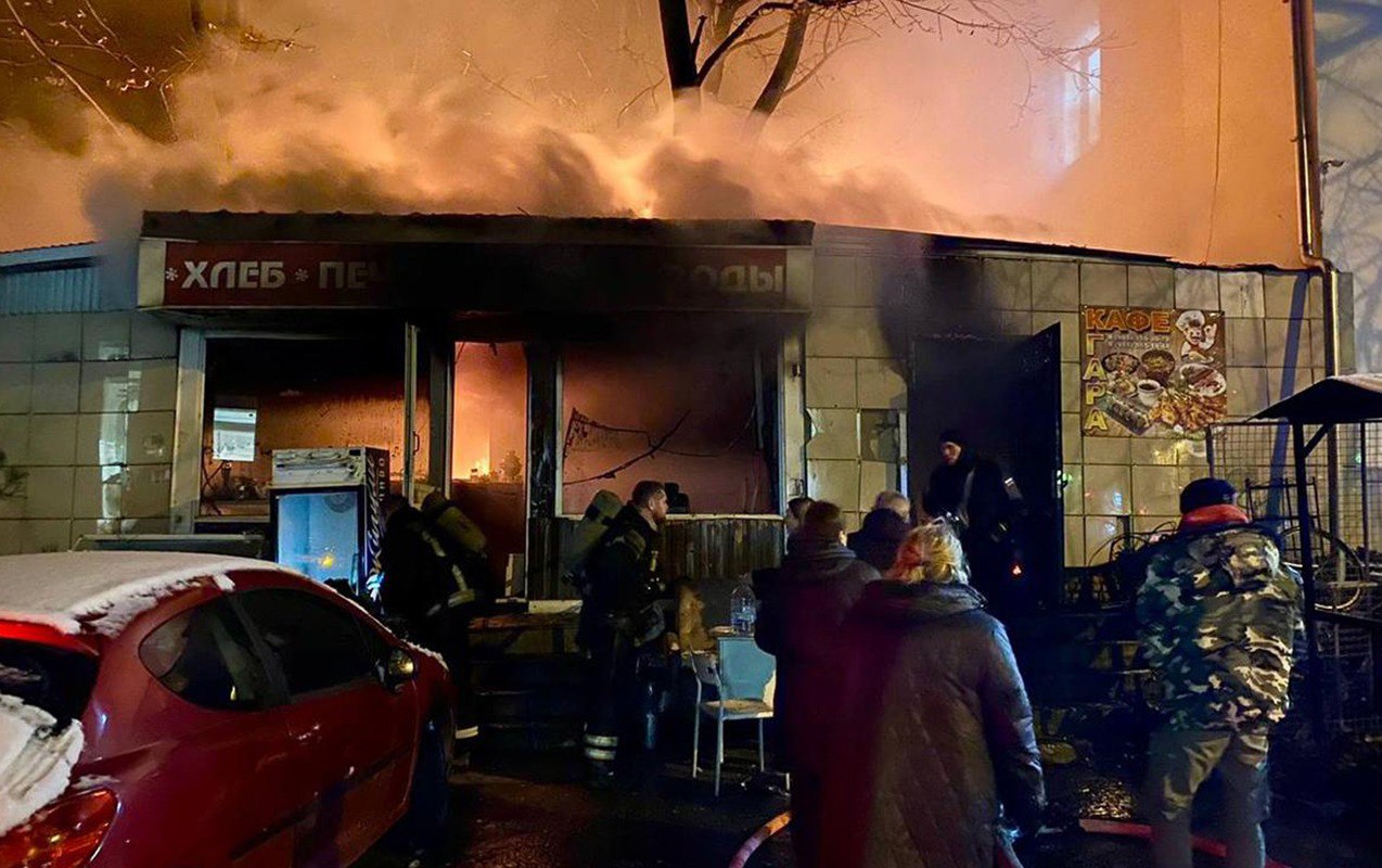 Rusiyada azərbaycanlı arvadını xilas edərkən öldü – VİDEO