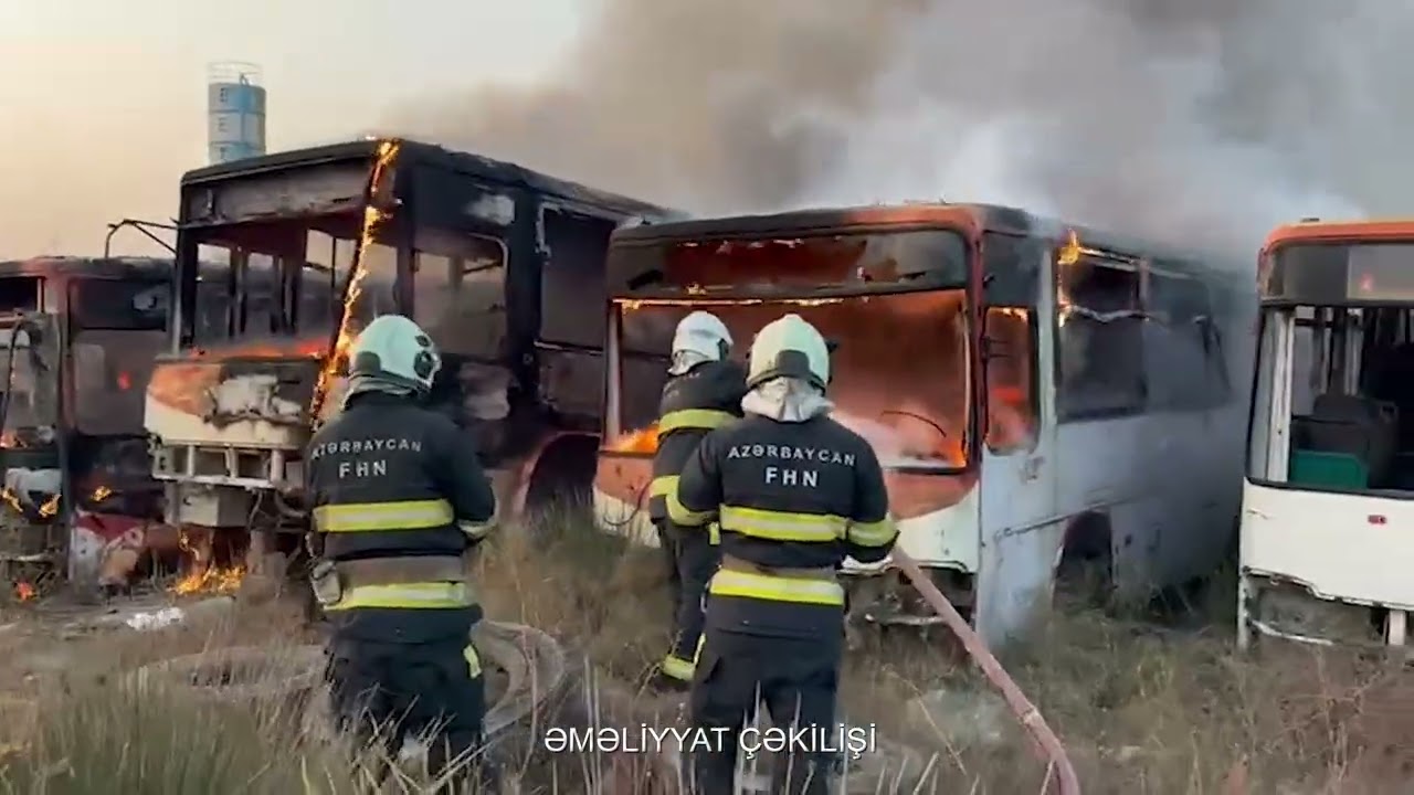 Abşeronda avtobuslar YANDI - VİDEO