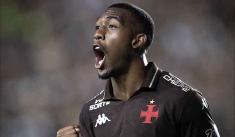 “Barselona” braziliyalı futbolçunu transfer etmək istəyir