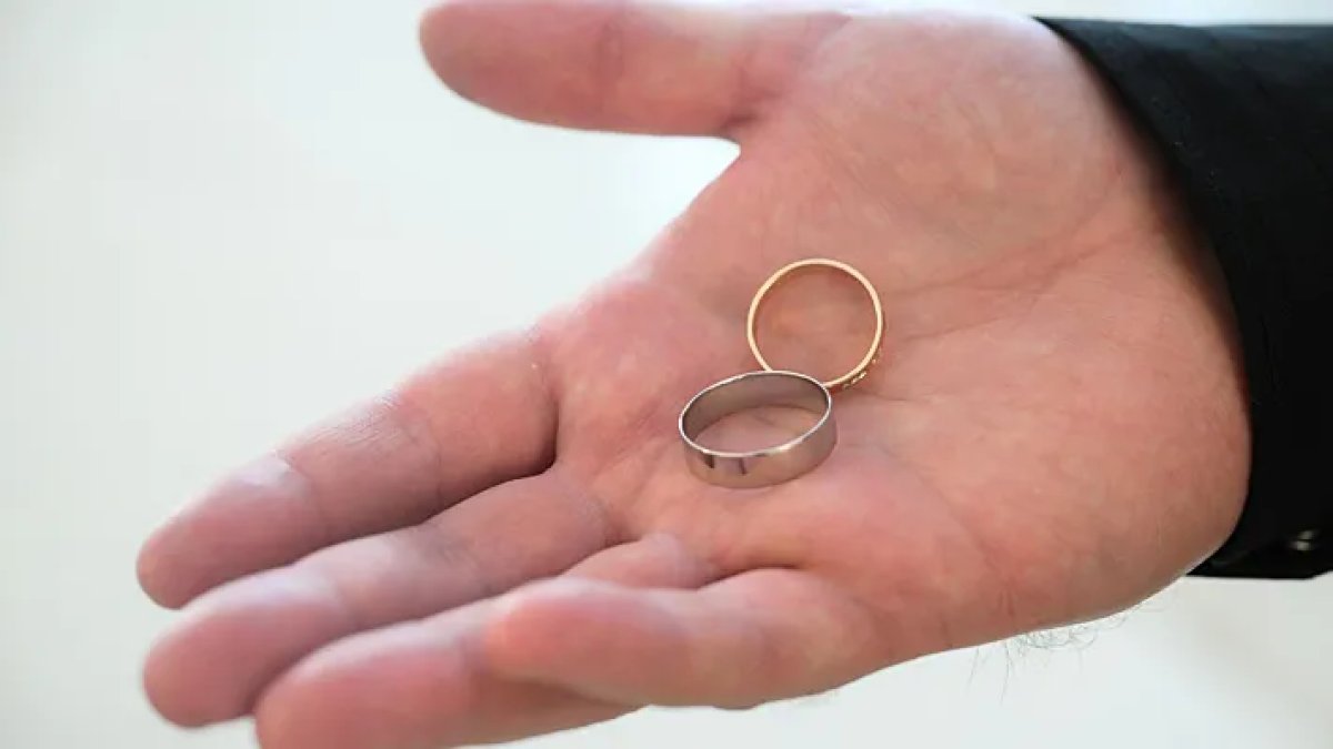 Boşananlar 40 min cərimələnəcək Boşananlar 40 min cərimələnəcək