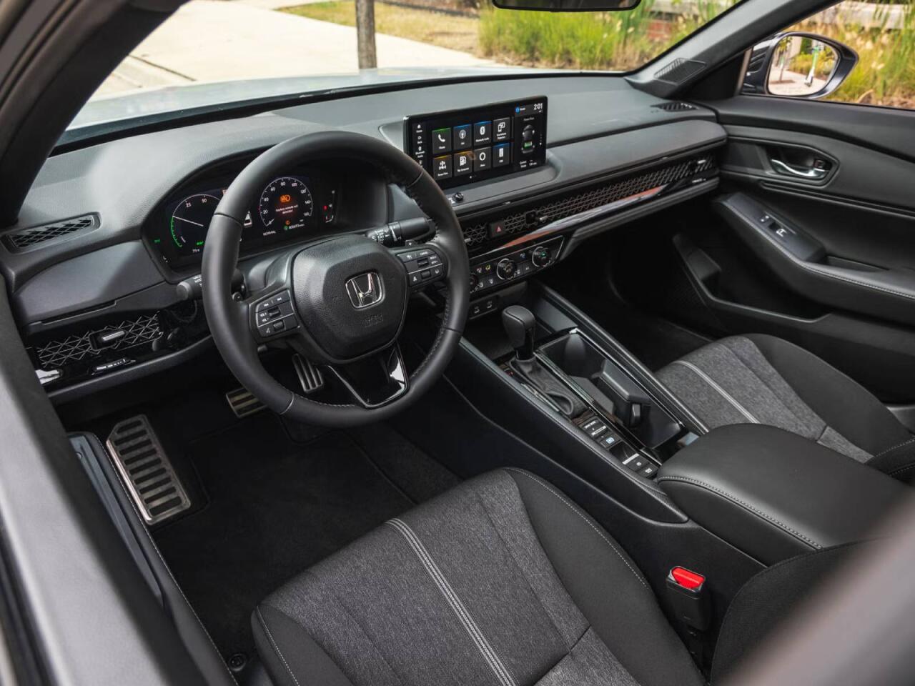 Yaponiya nəhənginin 256 min maşını PROBLEMLİ ÇIXDI