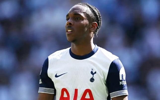 “Tottenhem”in hücumçusu "Roma"ya KEÇƏ BİLƏR