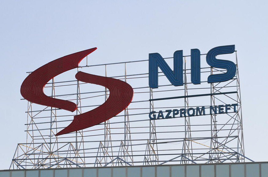 Rusiya Serbiyanın ən böyük neft şirkətindəki payını SATIR