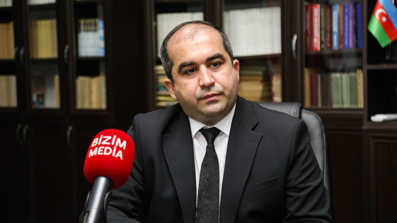 "Uşaq hər iki valideynlə sağlam münasibət saxladıqda, boşanmanın mənfi təsirləri daha az olur" - Vüsal Məmmədovla MÜSAHİBƏ "Uşaq hər iki valideynlə sağlam münasibət saxladıqda, boşanmanın mənfi təsirləri daha az olur" - Vüsal Məmmədovla MÜSAHİBƏ