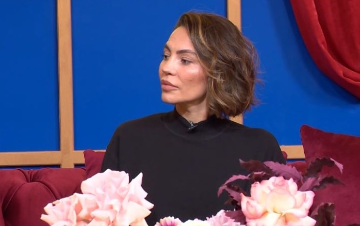 "Əməliyyat etdirib, silikonumu çıxartdıracağam"