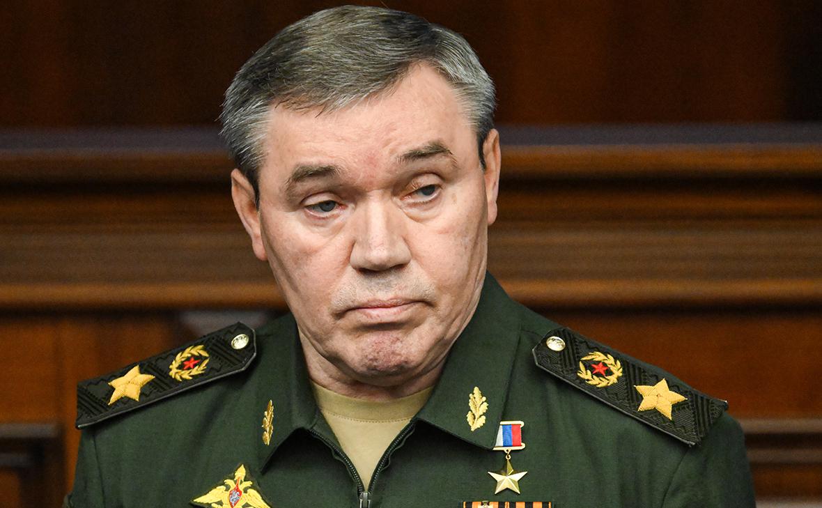 “Rusiya ordusu bütün istiqamətlərdə Ukraynaya hücum edir” - Gerasimov “Rusiya ordusu bütün istiqamətlərdə Ukraynaya hücum edir” - Gerasimov