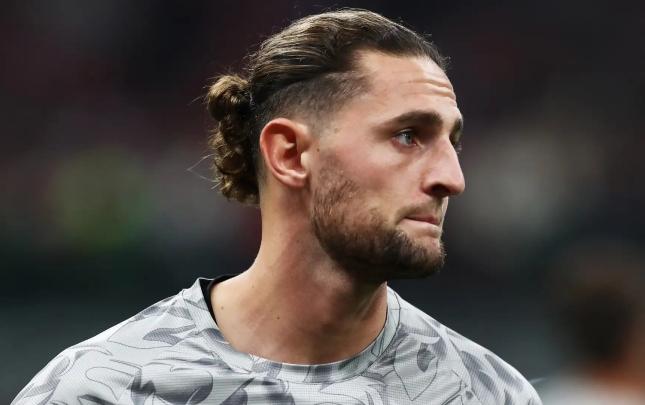 "Milan”ın futbolçusu derbi matçına qədər zədəsini SAĞALTDI