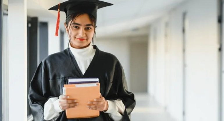 Ən yaxşı 10 universitetdə təhsil haqqı nə qədərdir? - CƏDVƏL Ən yaxşı 10 universitetdə təhsil haqqı nə qədərdir? - CƏDVƏL