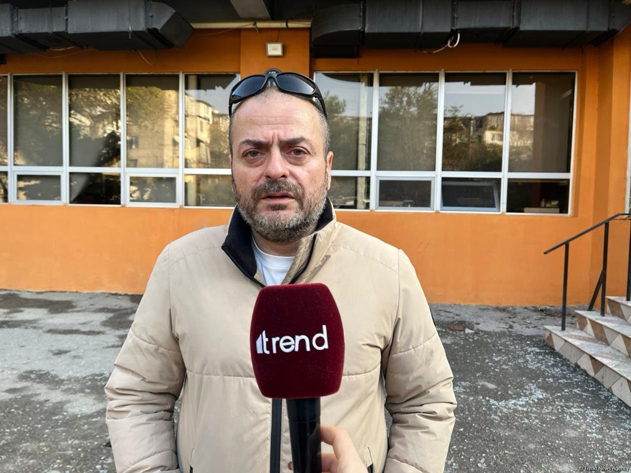 “Restoran hibrid maşınlar üçün generatoru zirzəmidə yerləşdirib” – Yanğından sağ çıxan jurnalistdən SENSASİON AÇIQLAMA