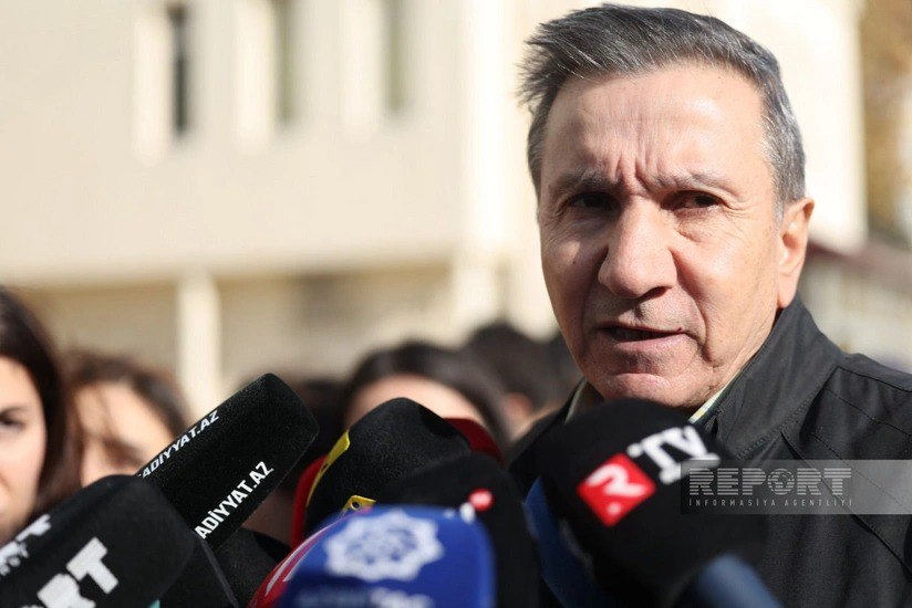 Partlayış baş verən biznes mərkəzinin sahibi: "Binaya yeraltı qaz sızıb" - VİDEO