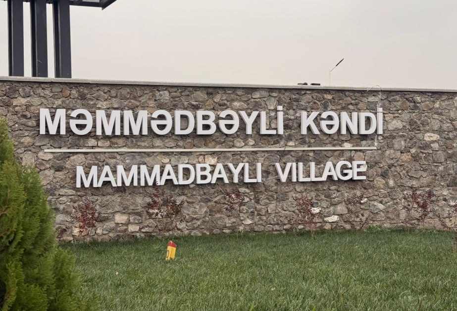 Məmmədbəyli kəndində 30 ailəyə evlərin açarları təqdim olundu Məmmədbəyli kəndində 30 ailəyə evlərin açarları təqdim olundu