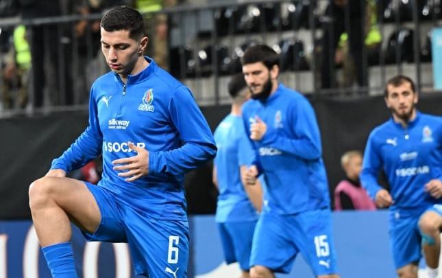 Yığmamızda oynamış futbolçu karyerasını BİTİRDİ Yığmamızda oynamış futbolçu karyerasını BİTİRDİ