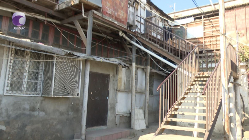 İki əsrə aid bina hər an çökə bilər – Sakinlər TƏHLÜKƏDƏ - VİDEO İki əsrə aid bina hər an çökə bilər – Sakinlər TƏHLÜKƏDƏ - VİDEO