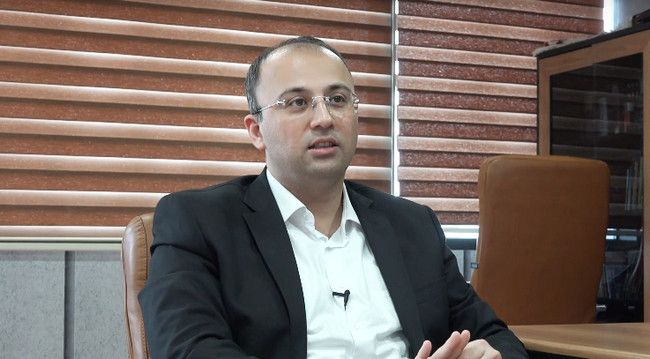 Elşad Miri: “Həccə gedib-gəlməyim məni insan kimi dəyişdirməyibsə, ora getməyimin…”