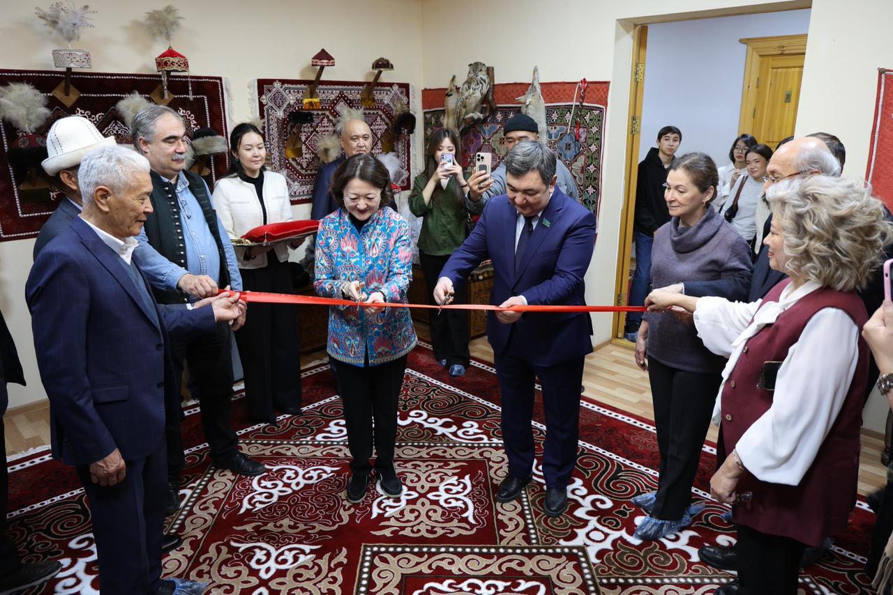 Türk dünyasının İncəsənət Muzeyi açıldı – FOTO Türk dünyasının İncəsənət Muzeyi açıldı – FOTO