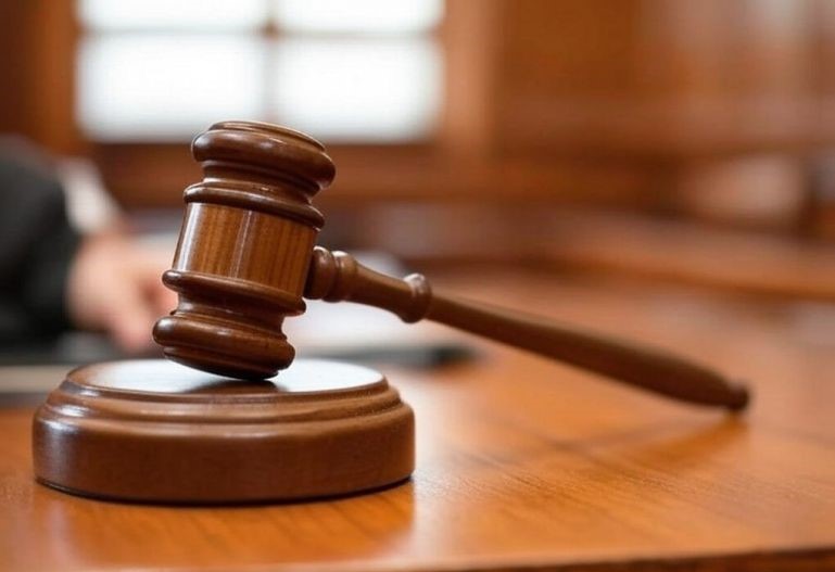 Bank kartlarına kiber hücumlar edən şəbəkə üzvləri HAKİM QARŞISINDA