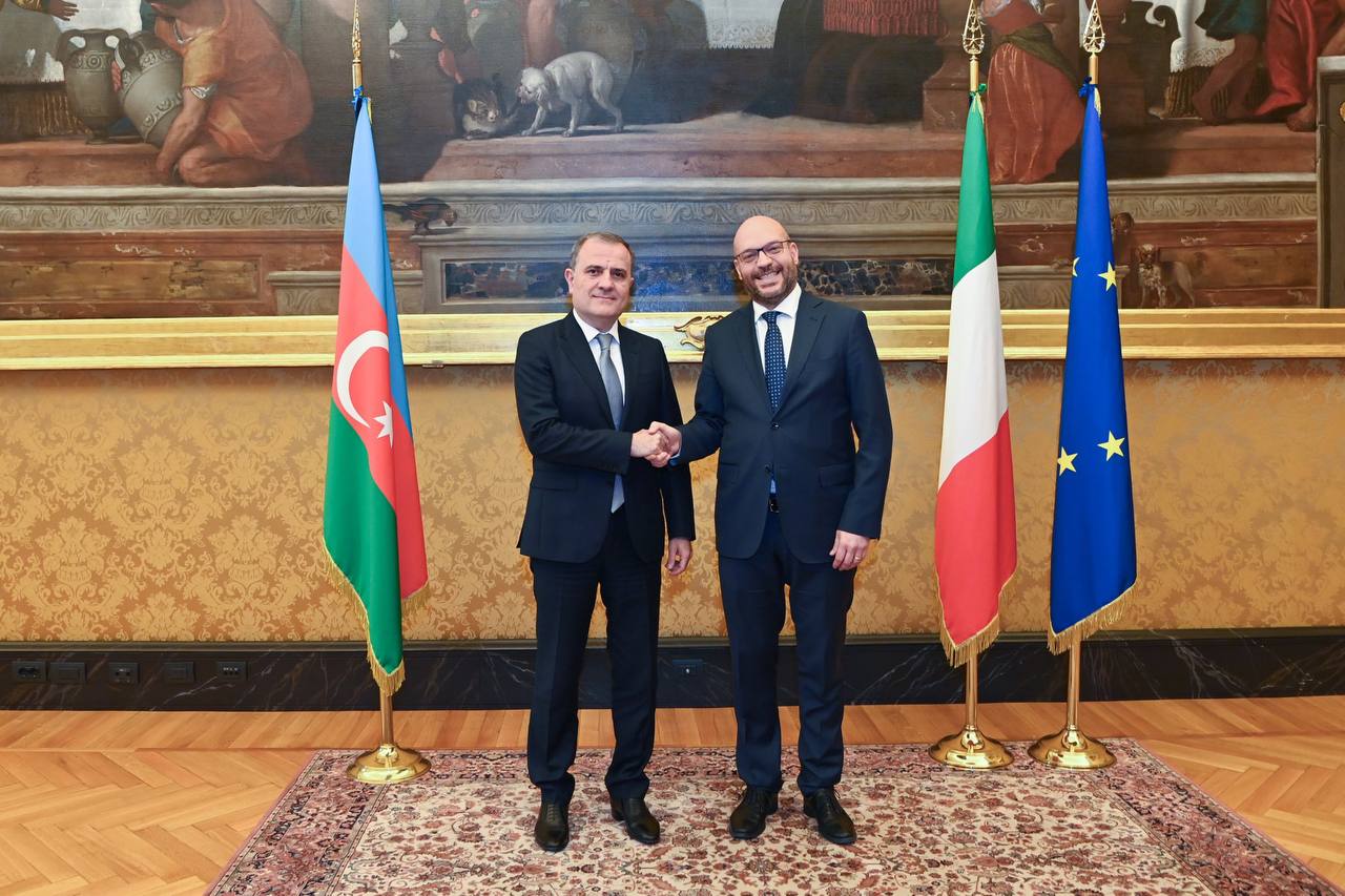 Ceyhun Bayramov İtaliya parlamentinin Palata sədri ilə ikitərəfli əməkdaşlığı müzakirə etdi - FOTO