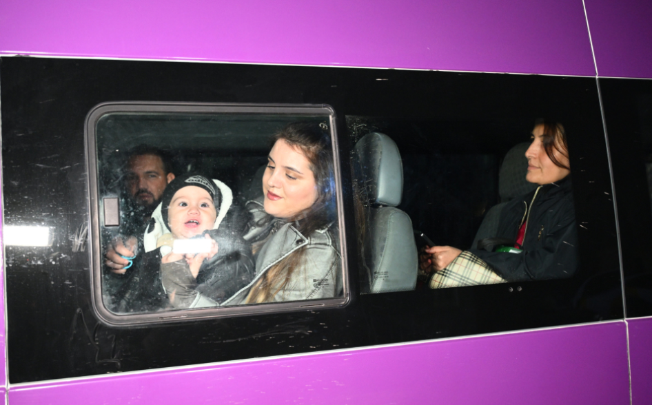 Horovlu kəndinə növbəti köç – FOTO Horovlu kəndinə növbəti köç – FOTO