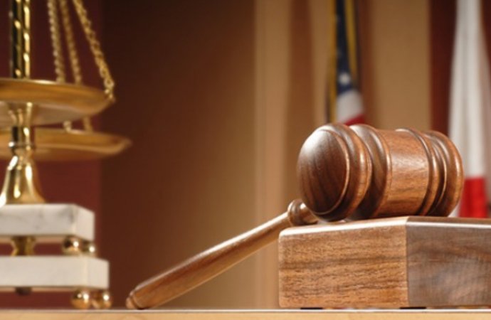 Yeniyetmə qıza əxlaqsızlıq edən gənclə bağlı QƏRAR Yeniyetmə qıza əxlaqsızlıq edən gənclə bağlı QƏRAR