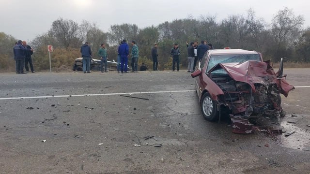 İmişlidə 3 maşın toqquşub: Xəsarət alanlar var – FOTO İmişlidə 3 maşın toqquşub: Xəsarət alanlar var – FOTO