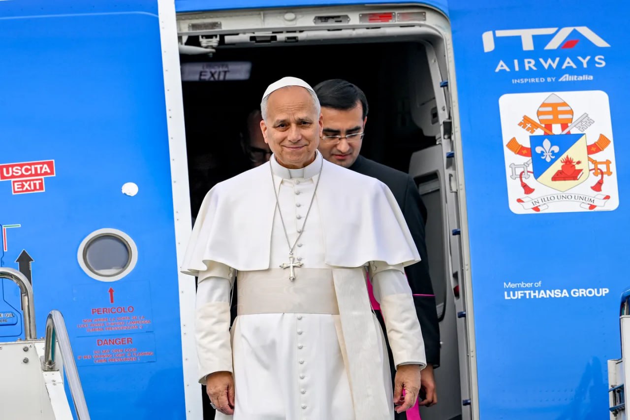 Roma Papası Türkiyəyə gəldi – VİDEO