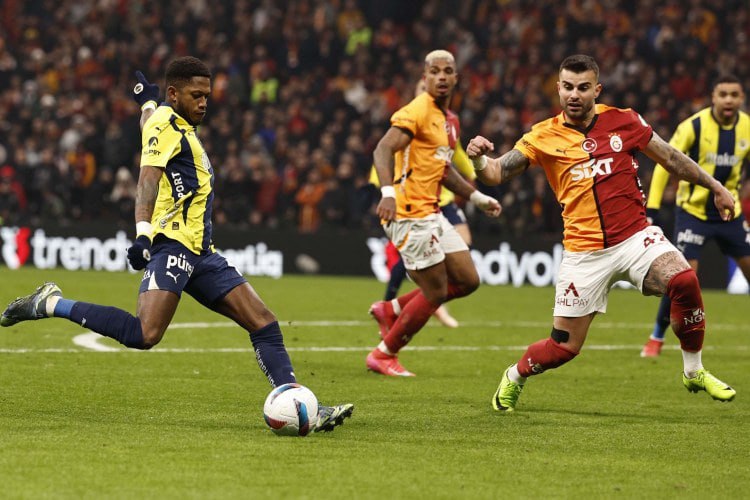 İstanbul derbisinin hakimləri AÇIQLANDI