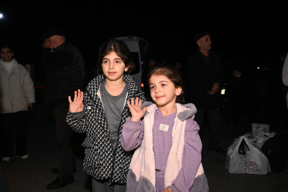 Onlar da doğma yurdlarına qayıdır – FOTO