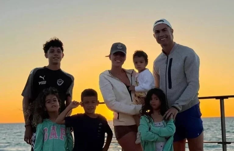 Ronaldonun ailəsində yeni üzv: Hər kəs ondan danışır - FOTOLAR