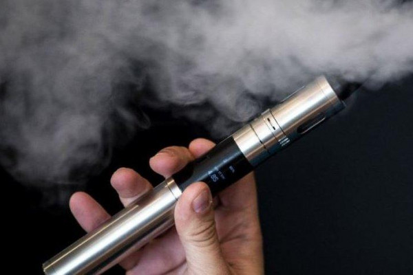 Bu ölkədə elektron siqaretlər QADAĞAN EDİLDİ