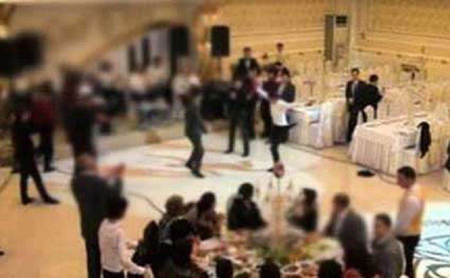 Biləsuvarda toyda mahnı DAVASI: Qonşu döyüldü