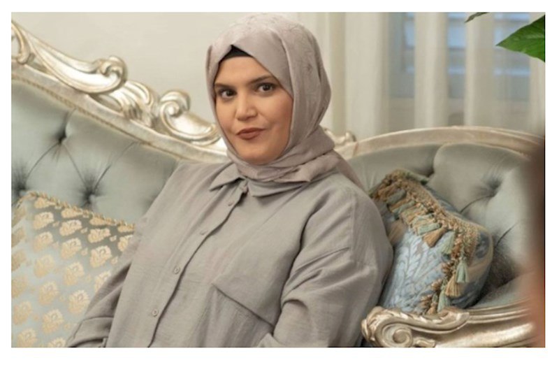 1 dəqiqəlik görüş üçün 100 min təklif etdi 1 dəqiqəlik görüş üçün 100 min təklif etdi