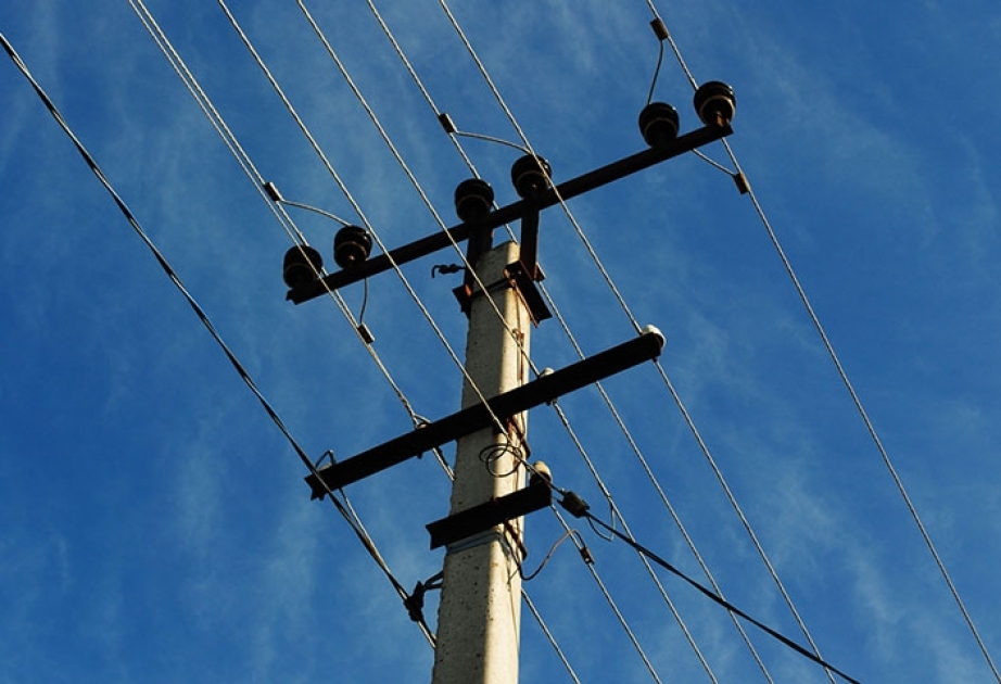 Quba və Qusarı işıqsız qoyan kişi dirəkdən DÜŞÜRÜLDÜ