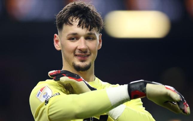 “Mançester Siti”nin qapıçısı klubdan ayrıla bilər “Mançester Siti”nin qapıçısı klubdan ayrıla bilər