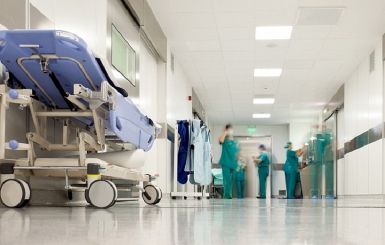 Ağdaşda 24 yaşlı oğlan bıçaqlandı