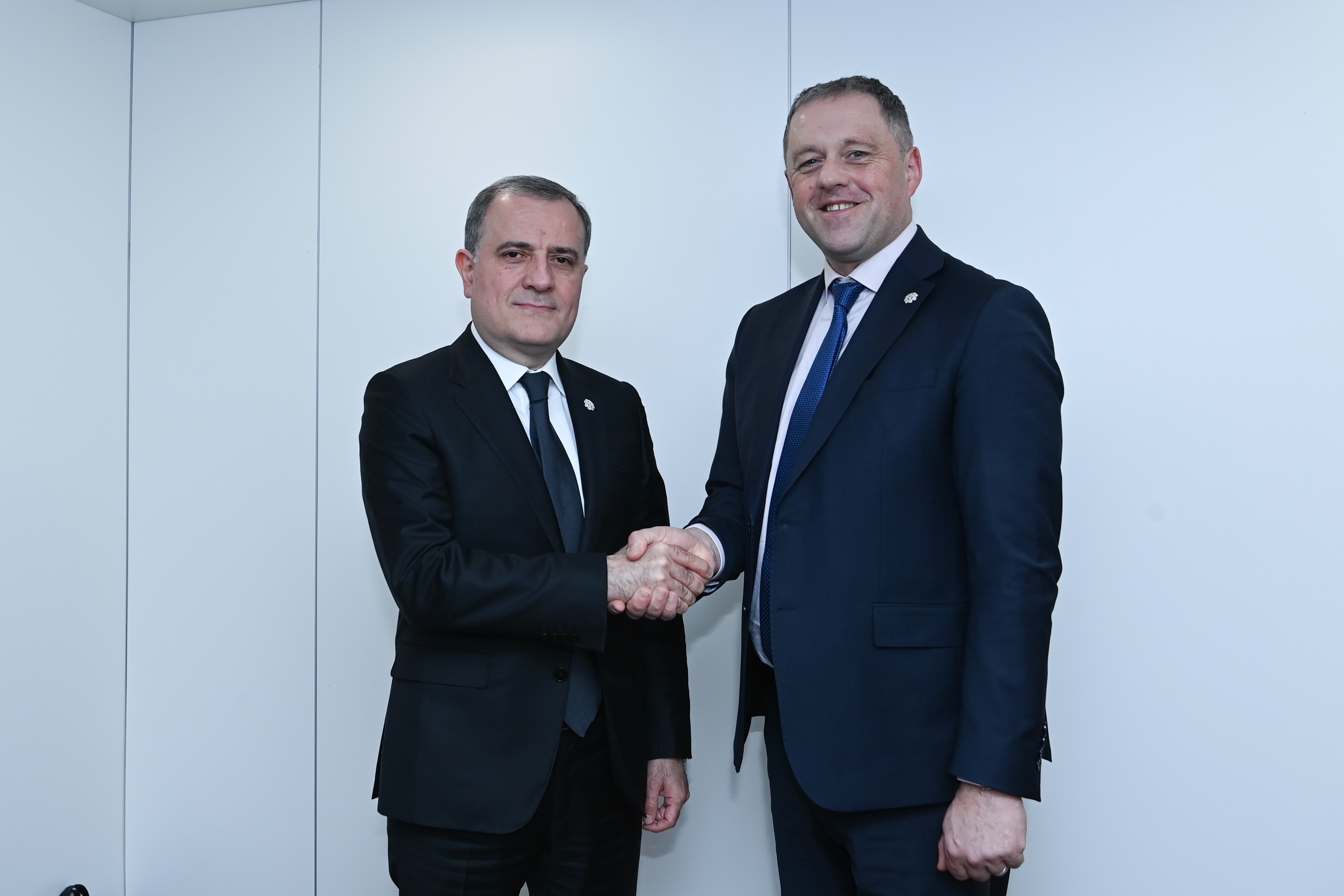 XİN başçısı İrland nazirlə Azərbaycanın sülh gündəmini müzakirə edib - FOTO XİN başçısı İrland nazirlə Azərbaycanın sülh gündəmini müzakirə edib - FOTO