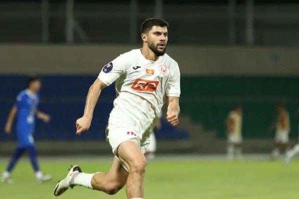 Azərbaycanlı hücumçu yeni klubla ANLAŞDI