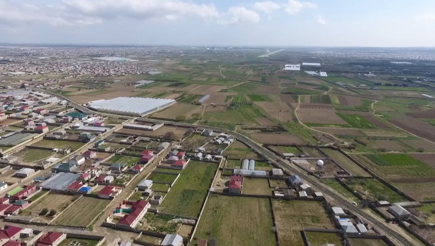 Kənd təsərrüfatı təyinatlı torpaqlardakı tikililərlə bağlı YENİ QAYDALAR