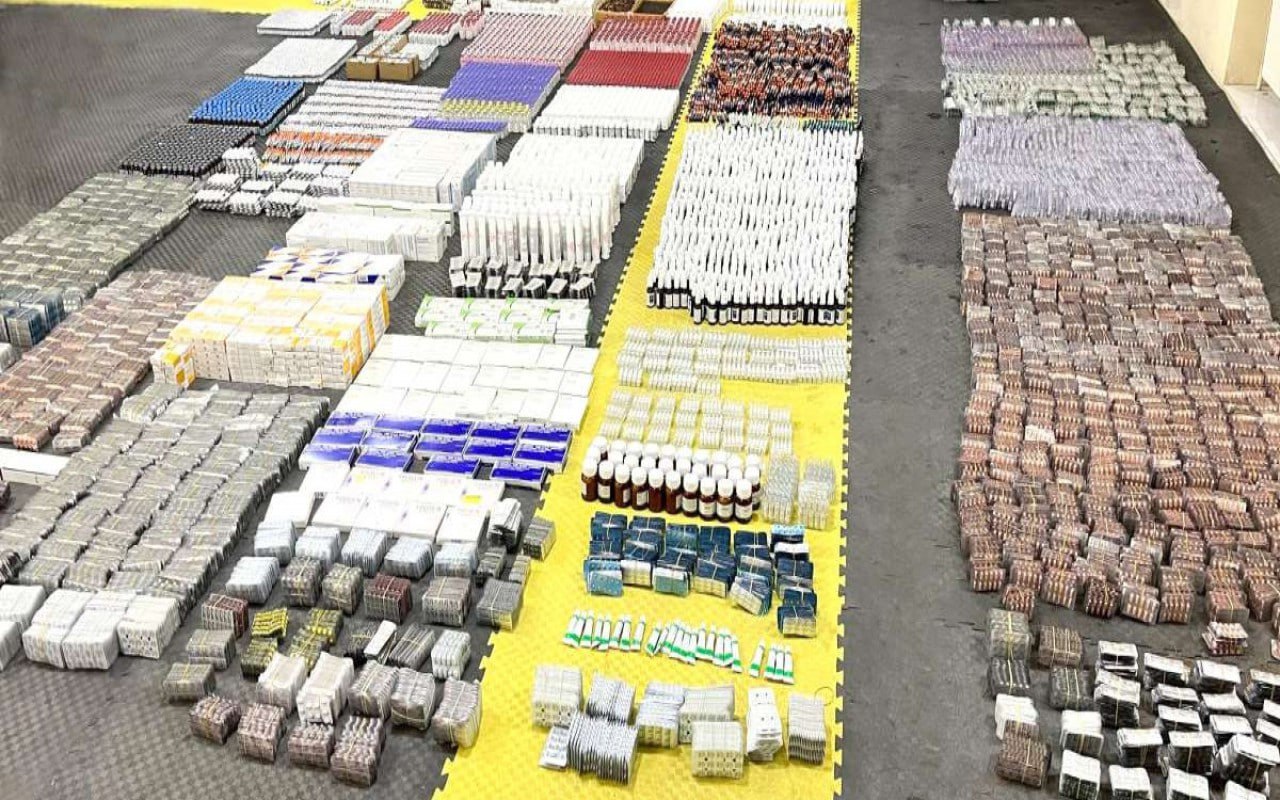 Ölkəyə gətirilən “kartof” yükündən görün nə çıxdı - FOTO Ölkəyə gətirilən “kartof” yükündən görün nə çıxdı - FOTO