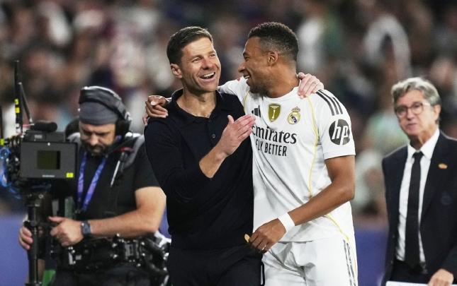 Alonso Mbappe və Ronaldonu MÜQAYİSƏ ETDİ