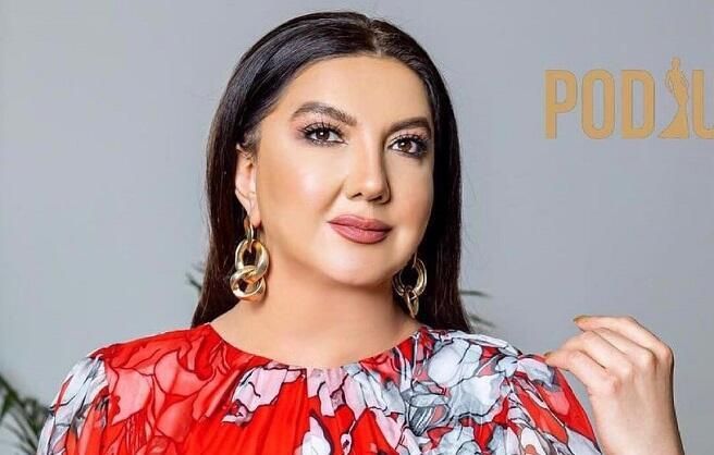 Nazilə Səfərli: “Abid Şərifovun xanımı o qadınlara həsəd aparırdı” Nazilə Səfərli: “Abid Şərifovun xanımı o qadınlara həsəd aparırdı”