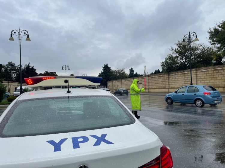 Qusarda narkotikin təsiri altında avtomobil idarə edən sürücü SAXLANILDI - FOTO