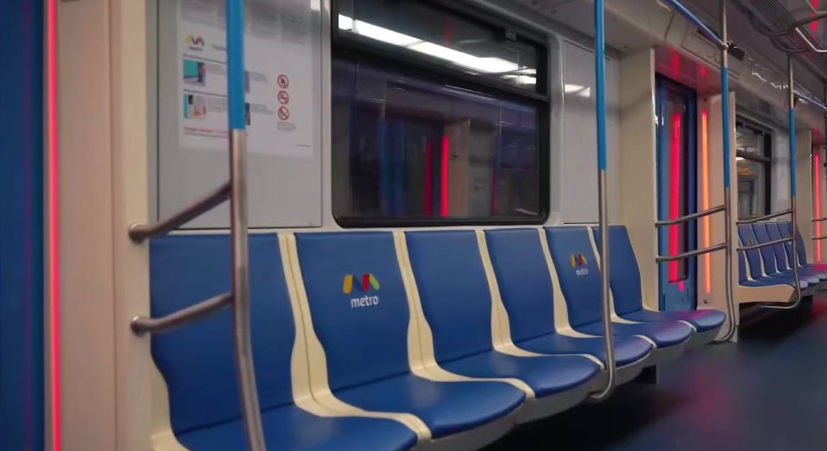 Bakı metrosunda daha bir yeni nəsil qatar istismara VERİLDİ - VİDEO