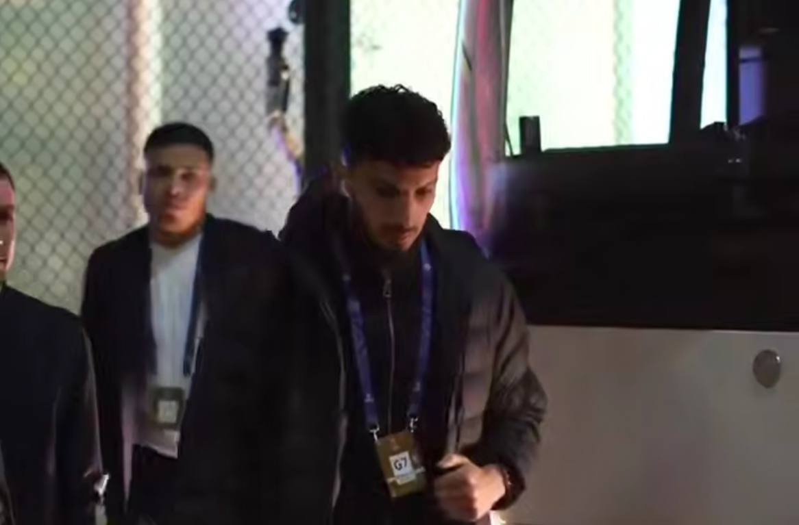 “Qarabağ" oyunçuları artıq stadiondadırlar - VİDEO “Qarabağ" oyunçuları artıq stadiondadırlar - VİDEO