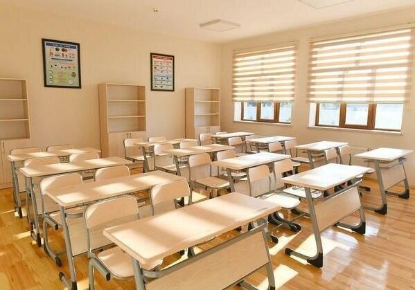 SON DƏQİQƏ! Bakıda 8 şagirdin saqqızdan ZƏHƏRLƏNDİYİ ehtimal olunur SON DƏQİQƏ! Bakıda 8 şagirdin saqqızdan ZƏHƏRLƏNDİYİ ehtimal olunur